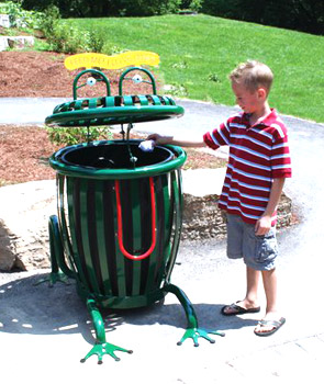 Model CCF34 | Creature Can Frog Trash Receptacle (Forest Green)