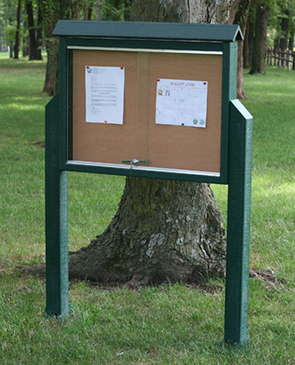 Model MC2P | Outdoor Message Center Sign (Green)