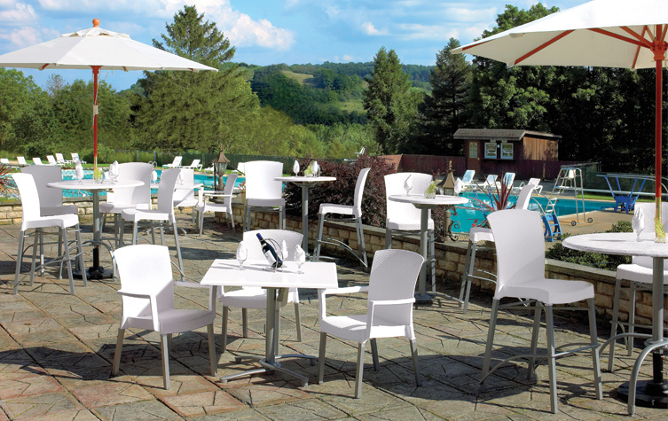 Havana Resin Tables and Chairs with Wicker Finish