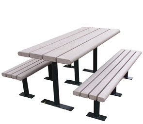 RP6-S Recycled Plastic Table Set