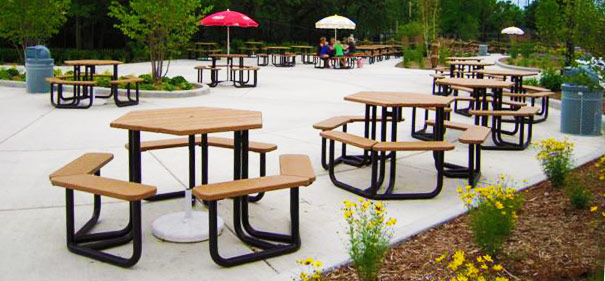 Recycled Plastic Hexagon Table with Umbrella Mount