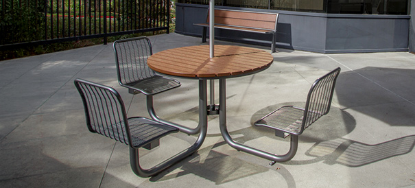 Cunningham Recycled Plastic Courtyard Table