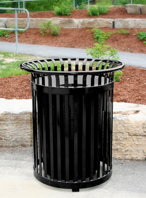 Premier EV Series Outdoor Trash Can, 34 Gallon