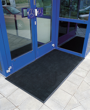 Rubber Brush™ Outdoor Entrance Mat