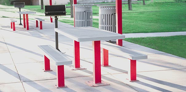 Traditional Style Rectangular Picnic Tables