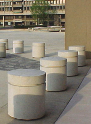 Model UM24-CUS1 | Precast Concrete Bollard (LSB White)